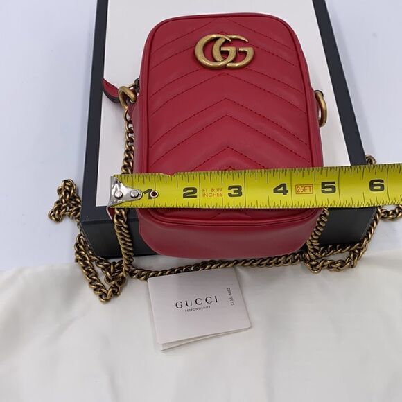 SOLD!!!!!!     Women’s Gucci mini vertical Crossbody Matelasse bag made in Italy - Picture 10 of 10